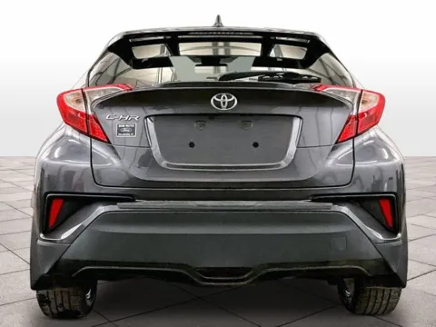 More photos of 2019 Toyota C-HR XLE at Bob Ruth Ford Dillsburg, PA