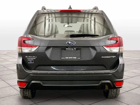 More photos of 2022 Subaru Forester at Bob Ruth Ford Dillsburg, PA