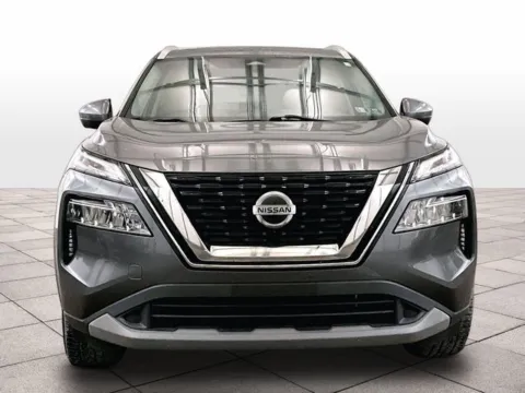 More photos of 2021 Nissan Rogue SV at Bob Ruth Ford Dillsburg, PA