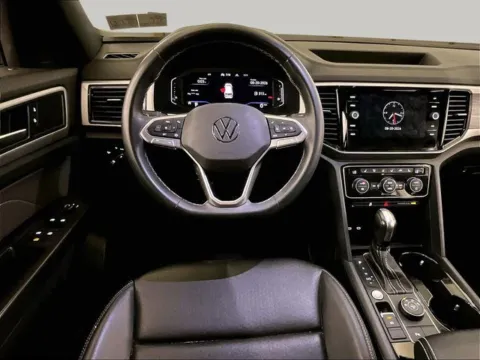 More photos of 2022 Volkswagen Atlas Cross Sport 3.6L V6 SE w/Technology at Bob Ruth Ford Dillsburg, PA