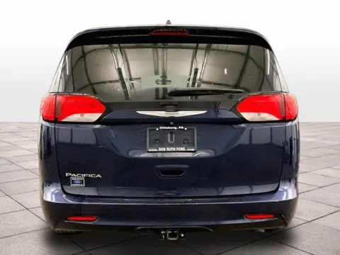 More photos of 2017 Chrysler Pacifica Touring at Bob Ruth Ford Dillsburg, PA