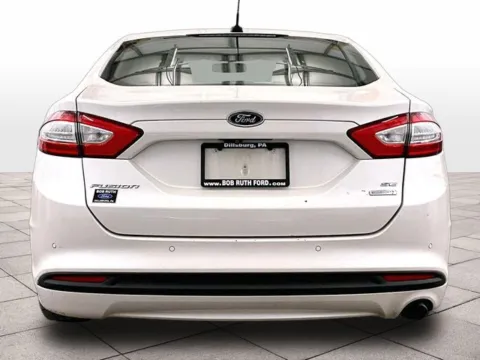 More photos of 2016 Ford Fusion SE at Bob Ruth Ford Dillsburg, PA