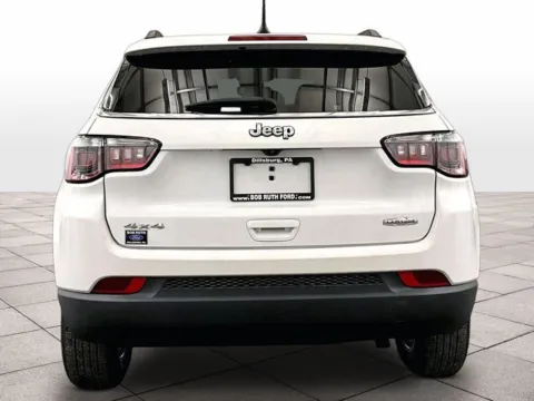 More photos of 2022 Jeep Compass Latitude at Bob Ruth Ford Dillsburg, PA