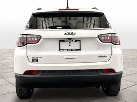 More photos of 2022 Jeep Compass Latitude at Bob Ruth Ford Dillsburg, PA