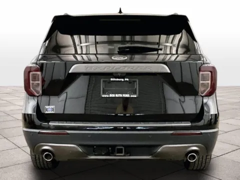More photos of 2021 Ford Explorer XLT at Bob Ruth Ford Dillsburg, PA