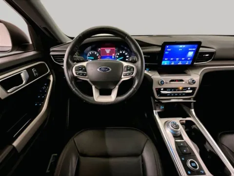 More photos of 2021 Ford Explorer XLT at Bob Ruth Ford Dillsburg, PA