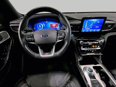 More photos of 2021 Ford Explorer ST at Bob Ruth Ford Dillsburg, PA
