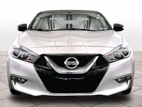 More photos of 2017 Nissan Maxima 3.5 SL at Bob Ruth Ford Dillsburg, PA