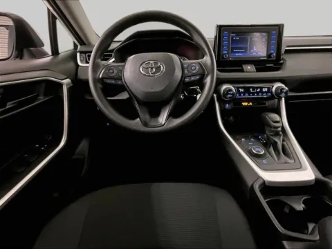 More photos of 2021 Toyota RAV4 Hybrid LE at Bob Ruth Ford Dillsburg, PA