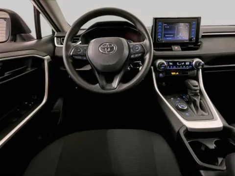 More photos of 2021 Toyota RAV4 Hybrid LE at Bob Ruth Ford Dillsburg, PA
