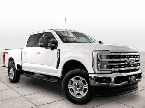 Photos of 2027 Ford F-350SD XLT for sale in Dillsburg, PA at Bob Ruth Ford Dillsburg
