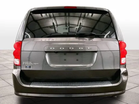 More photos of 2017 Dodge Grand Caravan SE at Bob Ruth Ford Dillsburg, PA