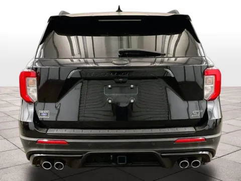 More photos of 2021 Ford Explorer ST at Bob Ruth Ford Dillsburg, PA