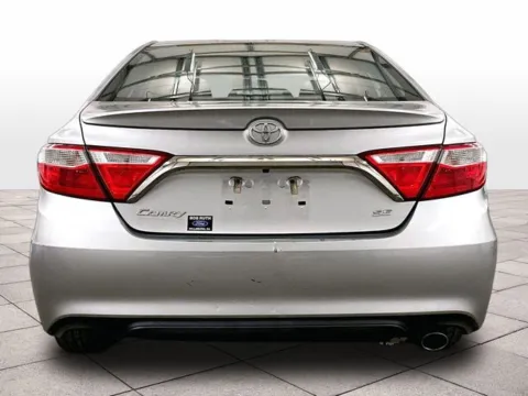 More photos of 2017 Toyota Camry SE at Bob Ruth Ford Dillsburg, PA