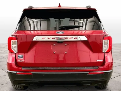 More photos of 2020 Ford Explorer XLT at Bob Ruth Ford Dillsburg, PA