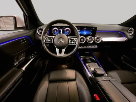More photos of 2022 Mercedes-Benz GLB 250 at Bob Ruth Ford Dillsburg, PA