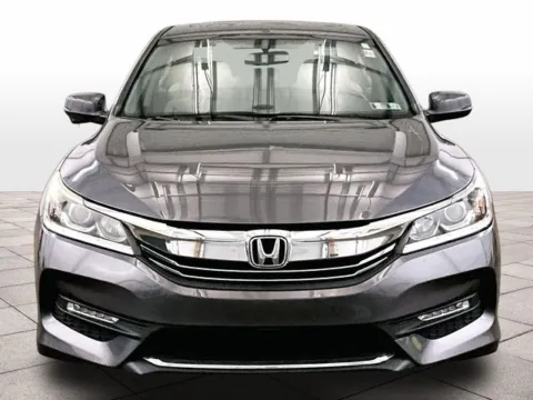 More photos of 2017 Honda Accord EX at Bob Ruth Ford Dillsburg, PA