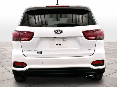 More photos of 2020 Kia Sorento LX at Bob Ruth Ford Dillsburg, PA