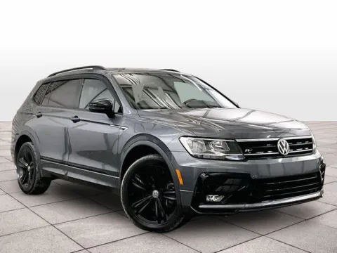 Another view of 2019 Volkswagen Tiguan 2.0T SEL R-Line for sale in Dillsburg, PA at Bob Ruth Ford Dillsburg