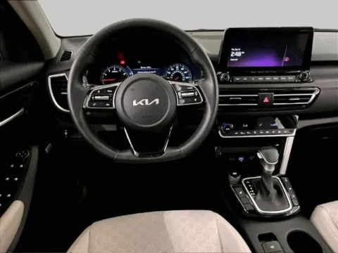 More photos of 2023 Kia Seltos SX at Bob Ruth Ford Dillsburg, PA