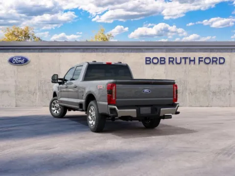More photos of 2027 Ford F-350SD Lariat at Bob Ruth Ford Dillsburg, PA