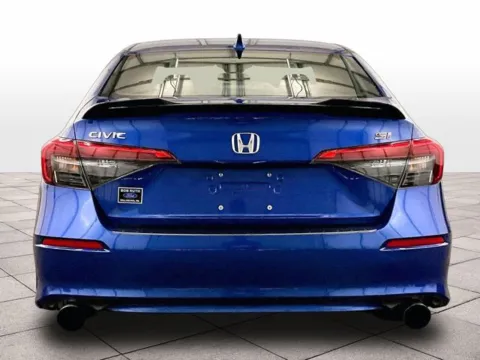 More photos of 2022 Honda Civic Si at Bob Ruth Ford Dillsburg, PA