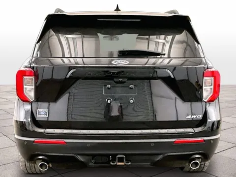 More photos of 2023 Ford Explorer ST-Line at Bob Ruth Ford Dillsburg, PA