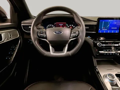 More photos of 2023 Ford Explorer ST-Line at Bob Ruth Ford Dillsburg, PA