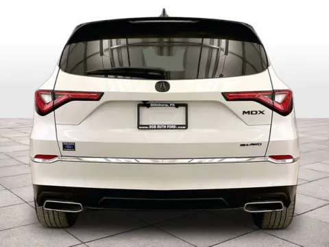 More photos of 2022 Acura MDX 3.5L at Bob Ruth Ford Dillsburg, PA