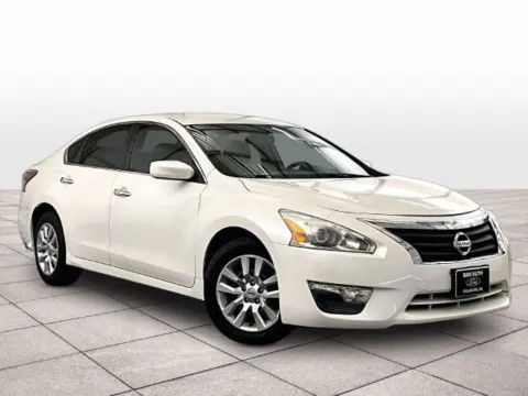 Another view of 2015 Nissan Altima 2.5 S for sale in Dillsburg, PA at Bob Ruth Ford Dillsburg