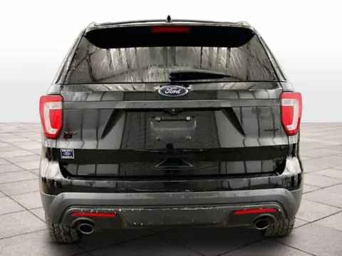 More photos of 2017 Ford Explorer XLT at Bob Ruth Ford Dillsburg, PA