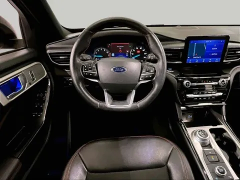 More photos of 2022 Ford Explorer ST-Line at Bob Ruth Ford Dillsburg, PA