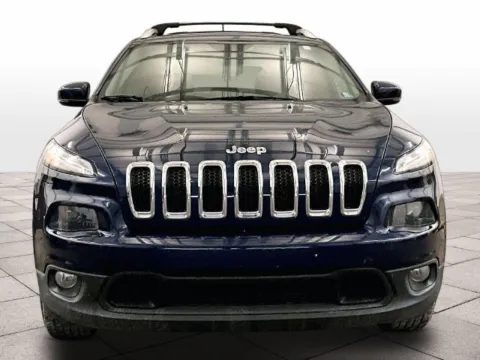 More photos of 2018 Jeep Cherokee Latitude Plus at Bob Ruth Ford Dillsburg, PA
