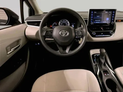 More photos of 2021 Toyota Corolla LE at Bob Ruth Ford Dillsburg, PA