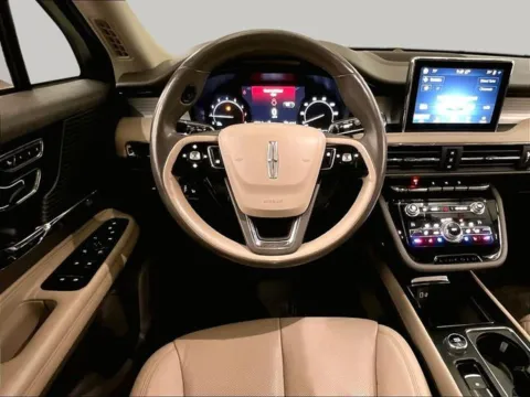 More photos of 2020 Lincoln Corsair Standard at Bob Ruth Ford Dillsburg, PA