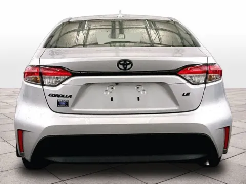 More photos of 2023 Toyota Corolla LE at Bob Ruth Ford Dillsburg, PA