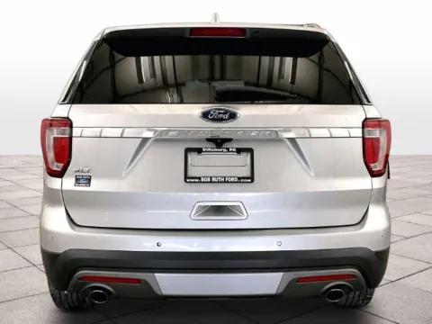More photos of 2017 Ford Explorer XLT at Bob Ruth Ford Dillsburg, PA