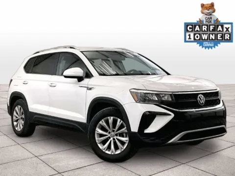 Photos of 2022 Volkswagen Taos 1.5T SE for sale in Dillsburg, PA at Bob Ruth Ford Dillsburg