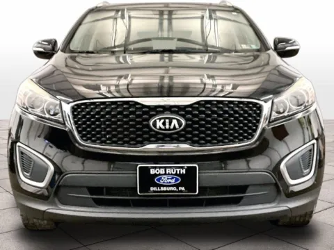 More photos of 2017 Kia Sorento LX at Bob Ruth Ford Dillsburg, PA