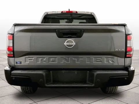 More photos of 2022 Nissan Frontier S at Bob Ruth Ford Dillsburg, PA