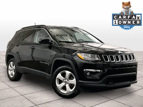 Photos of 2019 Jeep Compass Latitude for sale in Dillsburg, PA at Bob Ruth Ford Dillsburg