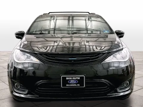 Another view of 2019 Chrysler Pacifica Hybrid Limited for sale in Dillsburg, PA at Bob Ruth Ford Dillsburg