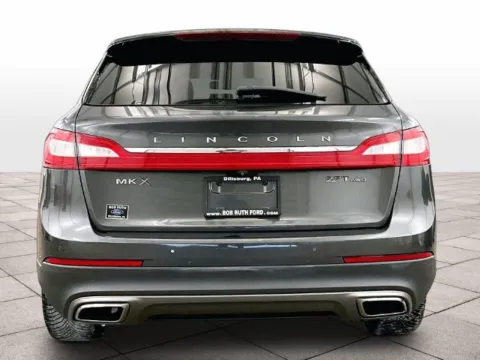 More photos of 2017 Lincoln MKX Reserve at Bob Ruth Ford Dillsburg, PA
