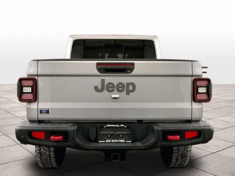 More photos of 2020 Jeep Gladiator Rubicon at Bob Ruth Ford Dillsburg, PA