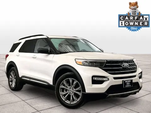 Photos of 2023 Ford Explorer XLT for sale in Dillsburg, PA at Bob Ruth Ford Dillsburg