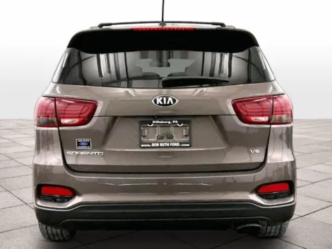 More photos of 2020 Kia Sorento S at Bob Ruth Ford Dillsburg, PA
