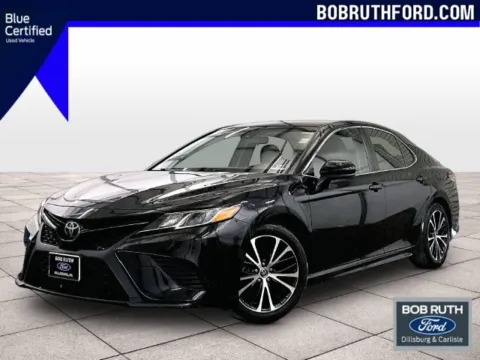 Black 2018 Toyota Camry SE for sale in Dillsburg, PA