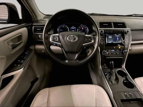More photos of 2015 Toyota Camry XLE at Bob Ruth Ford Dillsburg, PA