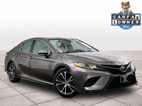 Photos of 2019 Toyota Camry SE for sale in Dillsburg, PA at Bob Ruth Ford Dillsburg