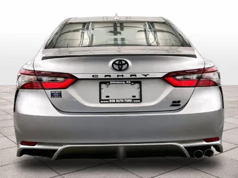 More photos of 2022 Toyota Camry SE at Bob Ruth Ford Dillsburg, PA